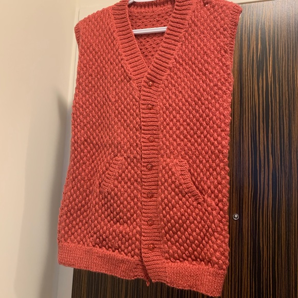 Woolen cardigans , woolen suit L-XLwith shawl, Kashmiri pure shawl, kurtis L-Xl - Picture 6 of 15